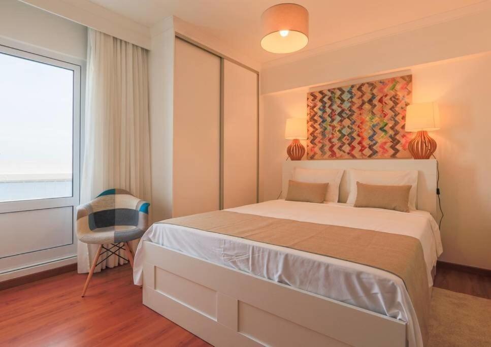 Guestready - Marina View Top Floor With Terrace Ponta Delgada Eksteriør bilde