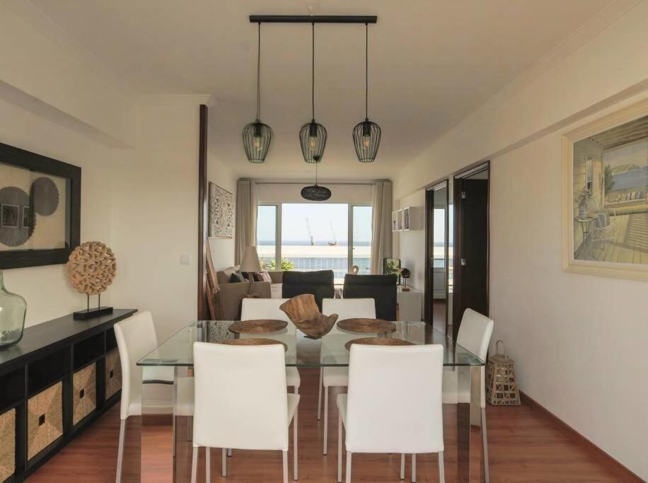 Guestready - Marina View Top Floor With Terrace Ponta Delgada Eksteriør bilde